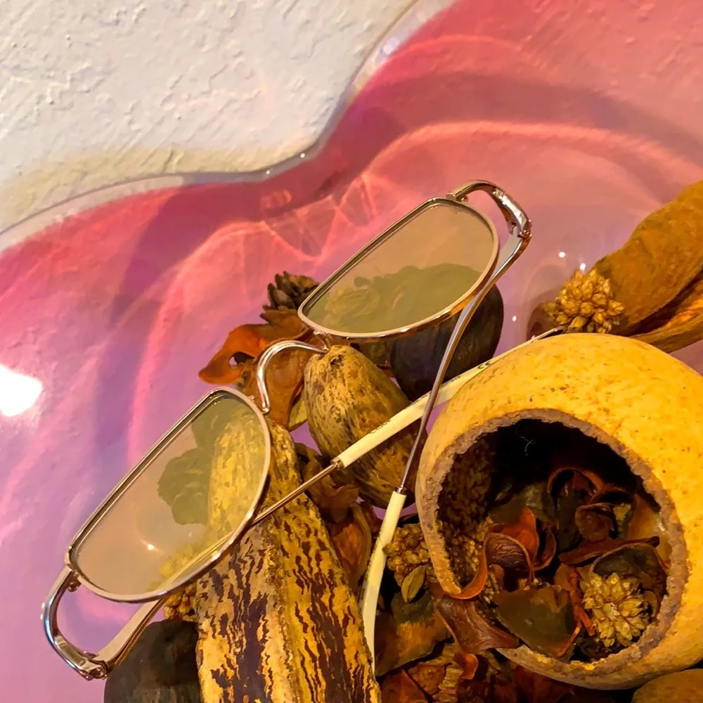 Chloe Sunglasses Ayla Rose Gold Half Circle Lenses intensify the retro appeal! - Picture 7 of 10